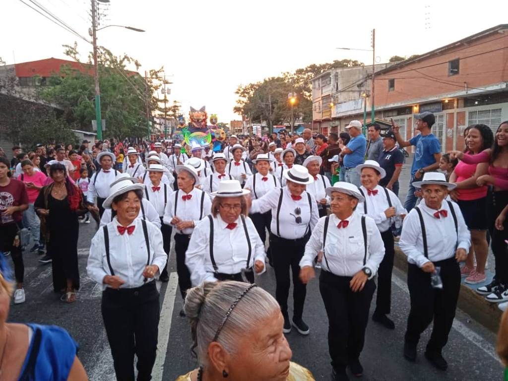 Desfile de cierre del carnaval