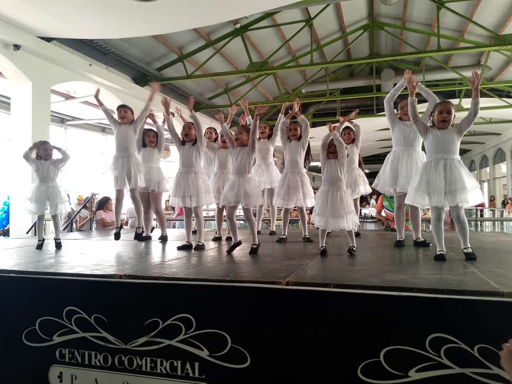 Amanecer Criollo Enciende la Fiesta en el Día del Niño