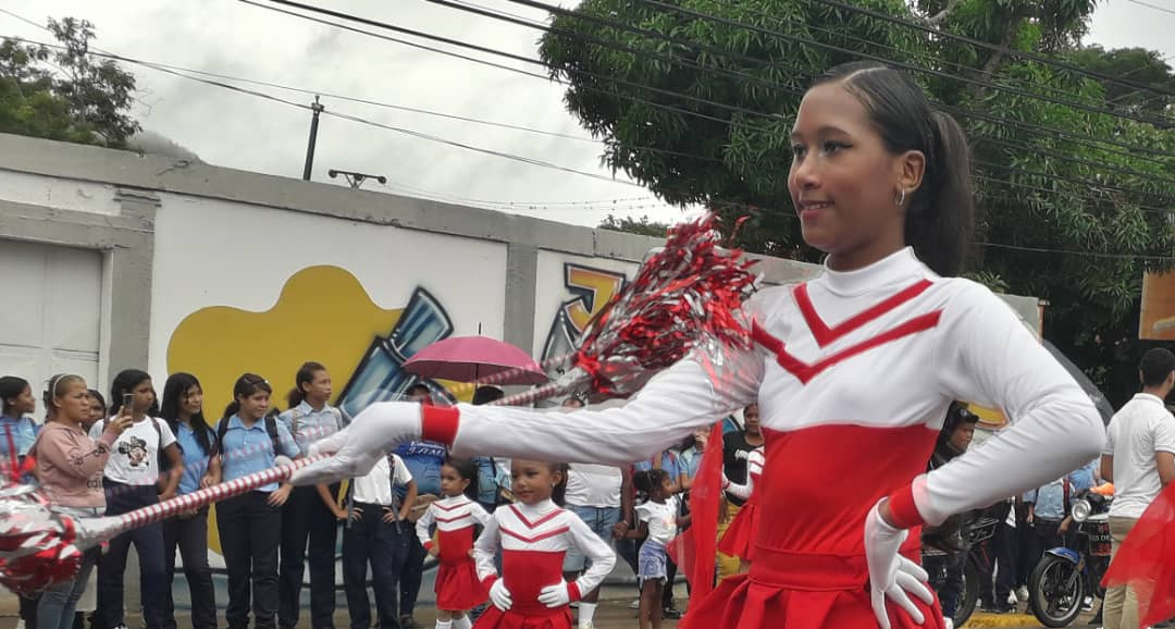 Marigüitar celebra 208 años de la Escaramuza de Montecristo con un desfile cívico