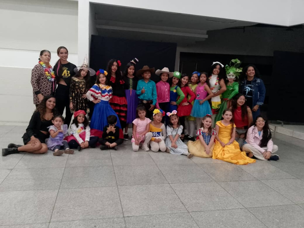 A.C. Amanecer Criollo celebra la llegada del Carnaval 2025