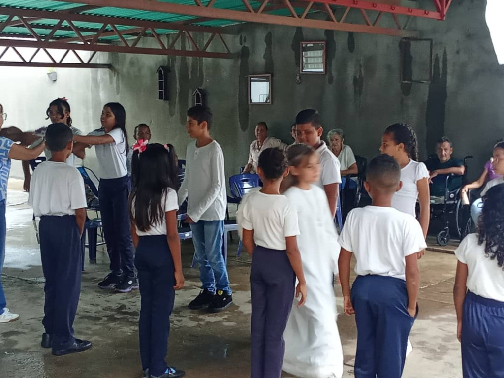 Celebración Mariana con Canto y Fe en Calabozo Cierra el Mes de Mayo