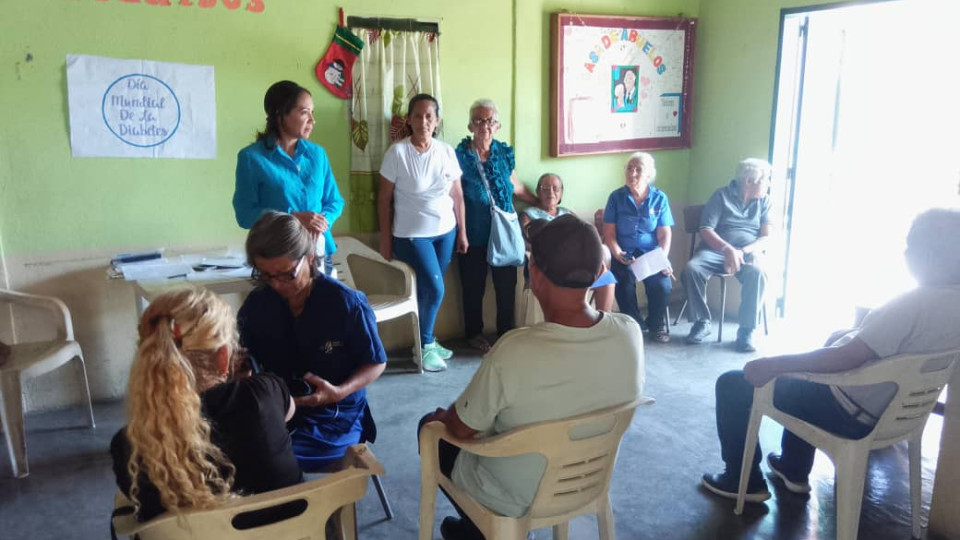 Rehabilitación y Reactivación de la Casa de Abuelos Santa Marta.