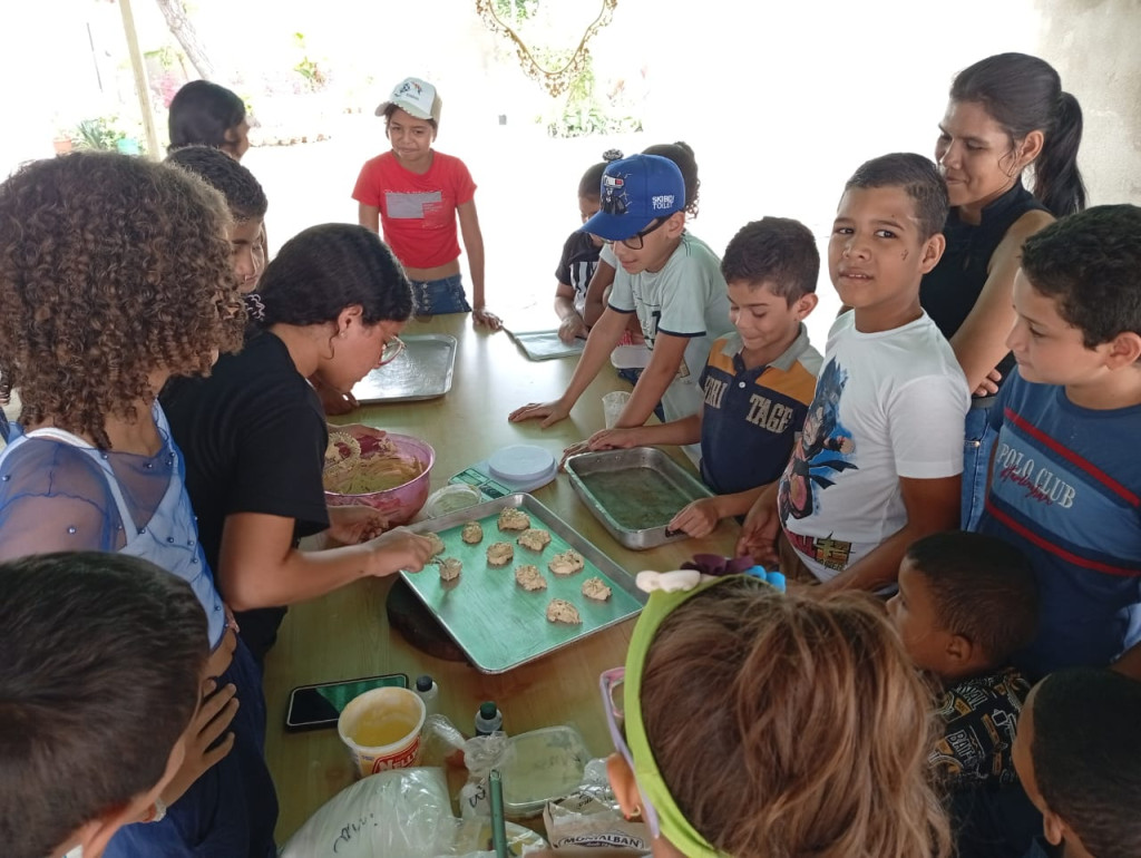 Fundación Mundo de Esperanza Impulsa Habilidades Culinarias en Niños de Calabozo