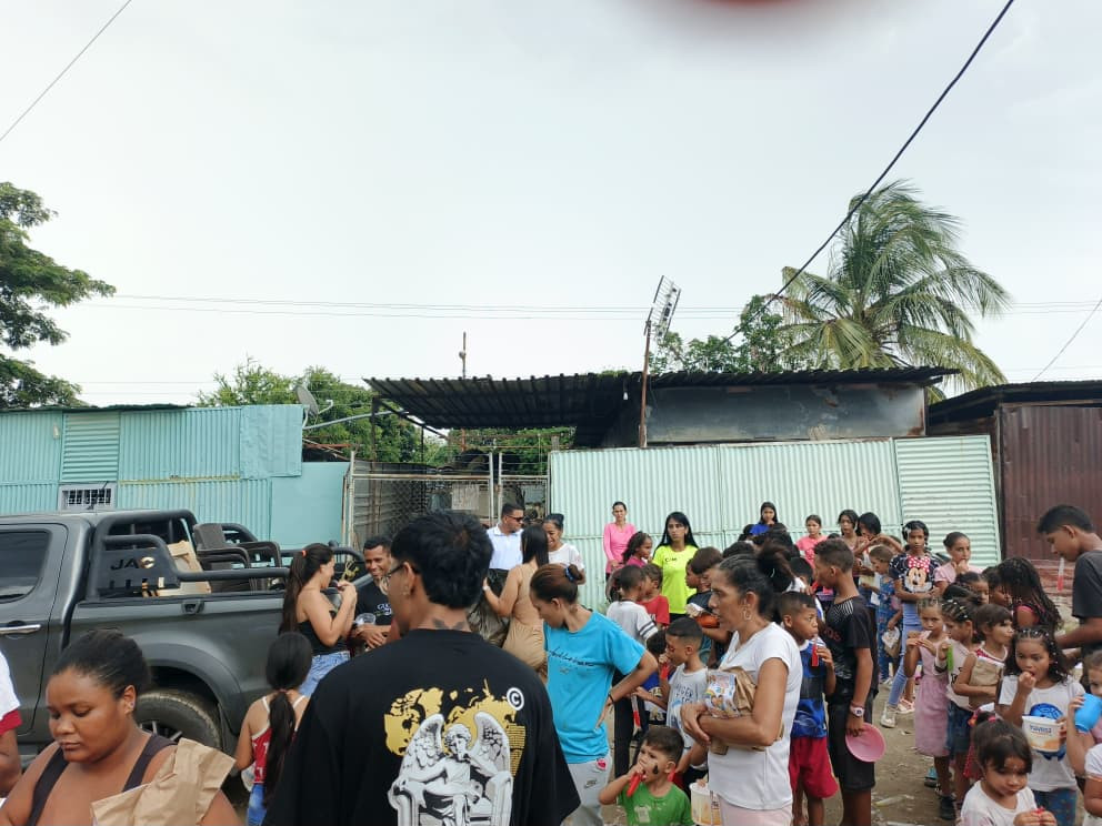 Jesed Mission Celebra la Niñez: Voluntarios y Comunidad Construyen una Jornada Inolvidable