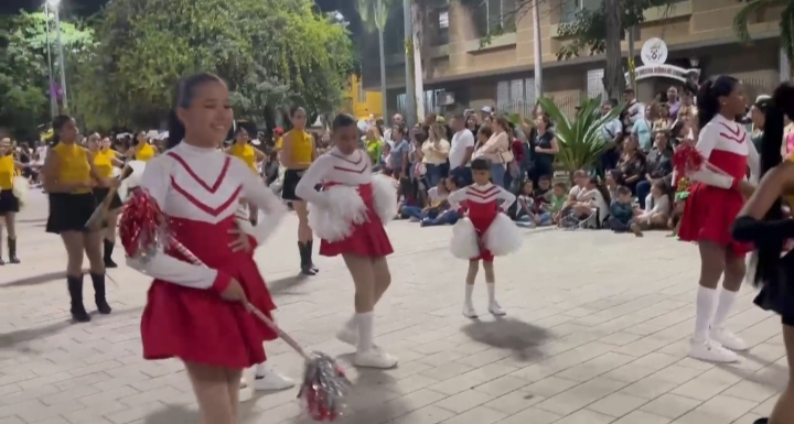 La Fundación Ángeles de Fuego deslumbra en el Encuentro de Bandas de Cumaná