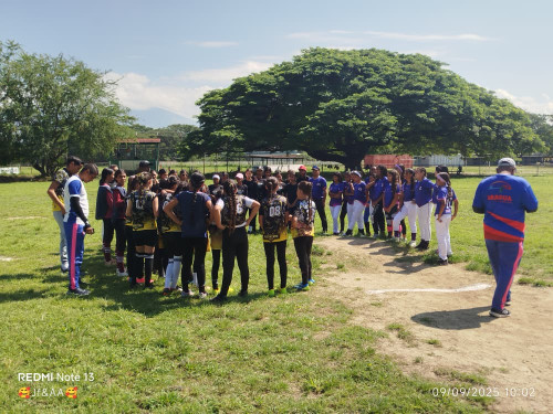 Torneo Amistoso: Valkyria's Club Fomenta el Kickingball