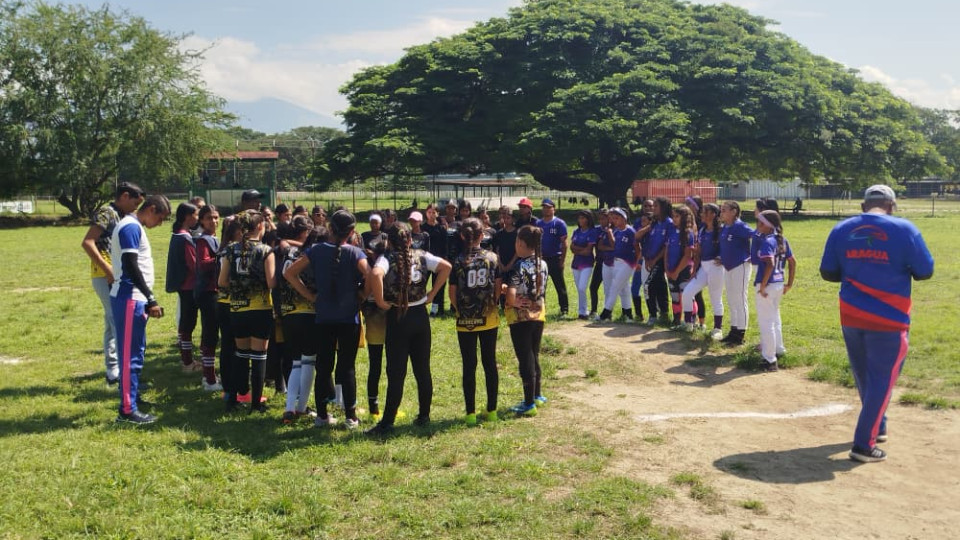 Torneo Amistoso: Valkyria's Club Fomenta el Kickingball