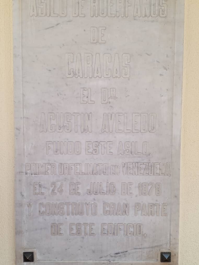 El arte llega al aula: La Escuela de Vecinos La Pastora impulsa el talento infantil en el Colegio Madre Rafols