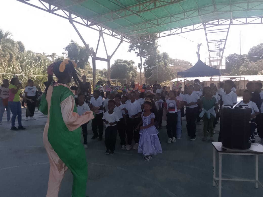 Educación y Tradición en Cumaná: Consejo Comunal La Marturetera celebra el "Grito de Carnaval"