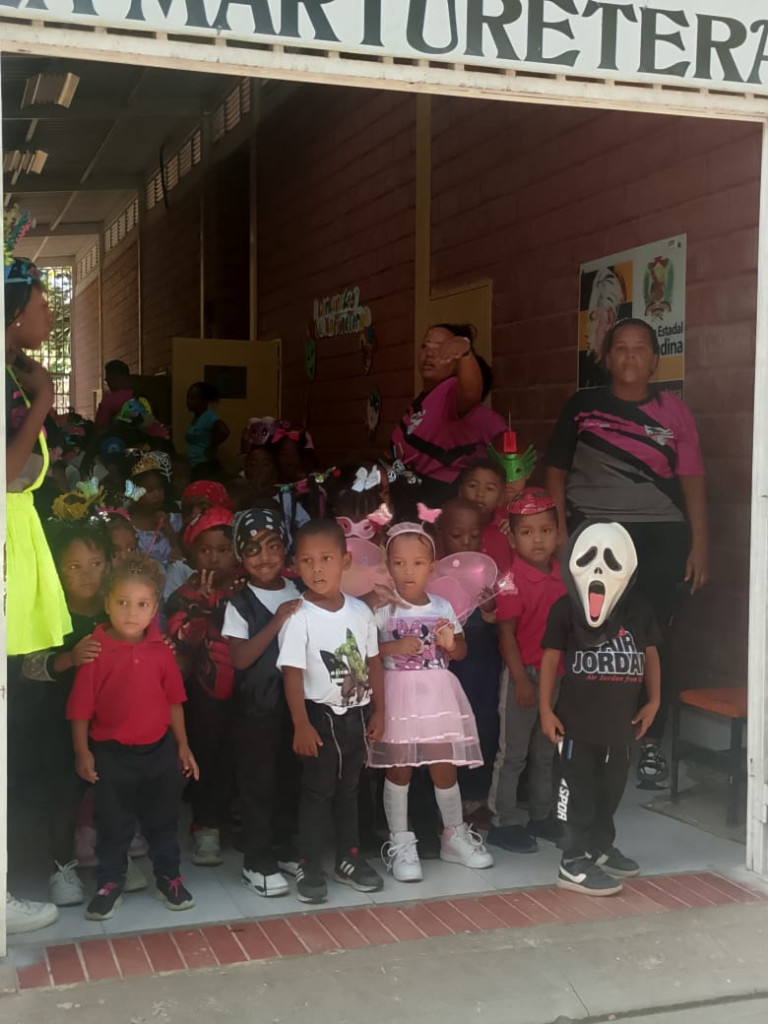 Educación y Tradición en Cumaná: Consejo Comunal La Marturetera celebra el "Grito de Carnaval"