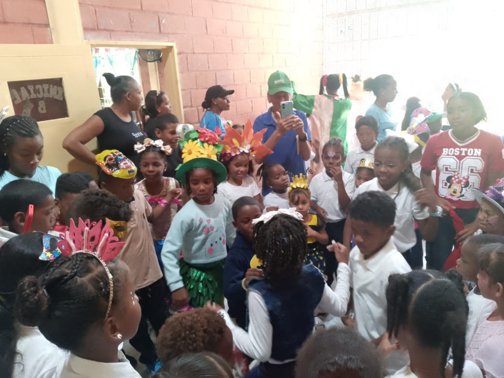 Educación y Tradición en Cumaná: Consejo Comunal La Marturetera celebra el "Grito de Carnaval"