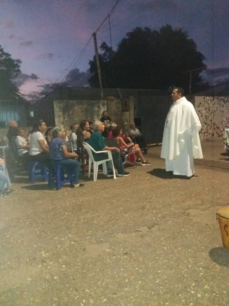 El Coro "Luceritos" consolida su impacto cultural con exitosa gira navideña en Calabozo