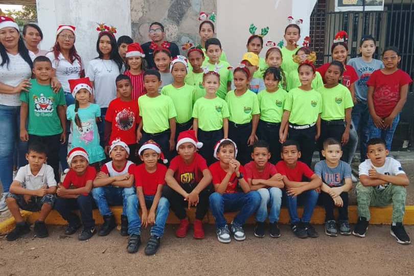 El Coro "Luceritos" consolida su impacto cultural con exitosa gira navideña en Calabozo