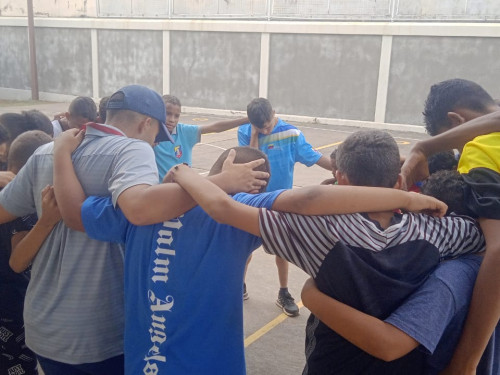 Esperanza F.C.: Un mes de formación, valores y fútbol sala en el casco central de Calabozo