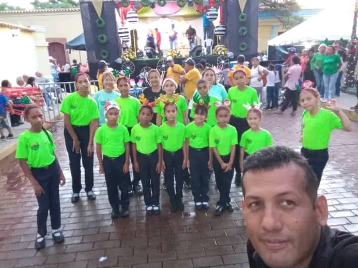 El Coro "Luceritos" consolida su impacto cultural con exitosa gira navideña en Calabozo