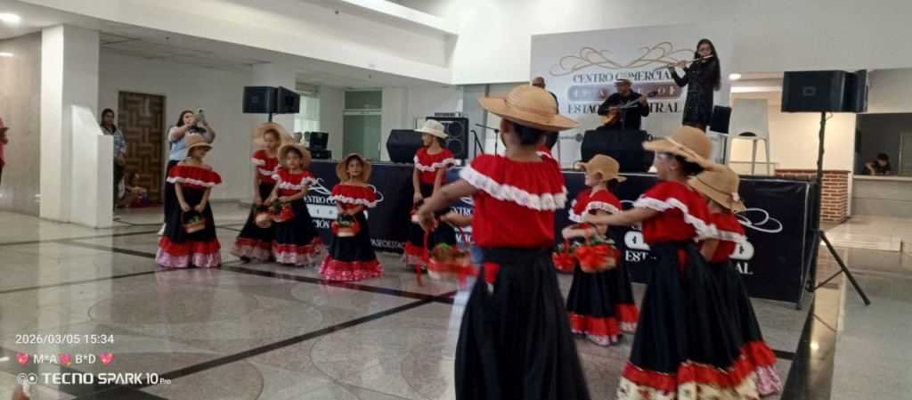 La Escuela de Danza Amanecer Criollo celebró el 325° aniversario de Maracay con una gala cultural