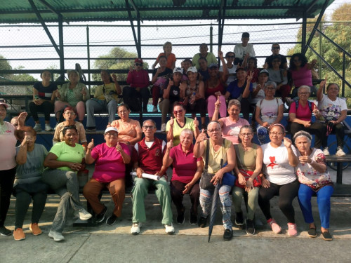 Salud emocional en el adulto mayor: El impacto de la comunicación en el bienestar