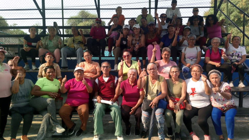 Salud emocional en el adulto mayor: El impacto de la comunicación en el bienestar