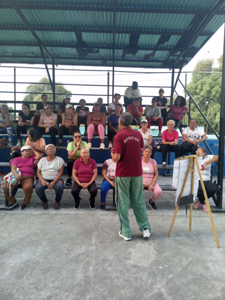 Salud emocional en el adulto mayor: Taller en San Joaquín,
