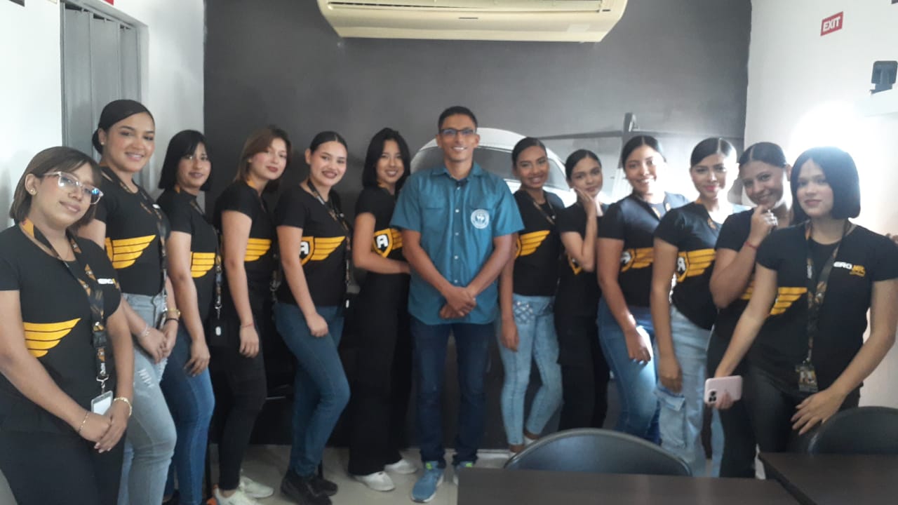 Los Aviadores llevan la disciplina del Taekwondo a la formación de Aerojest School