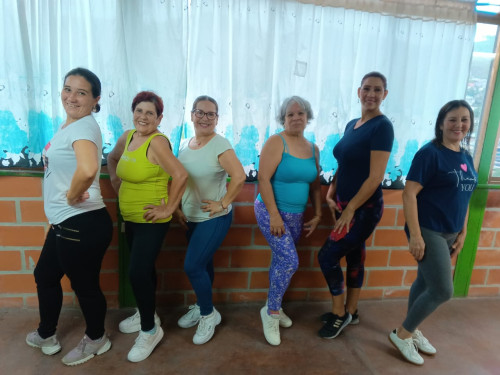 Bienestar en Movimiento: El Salón "Argelia Laya" abre sus puertas a la Bailoterapia