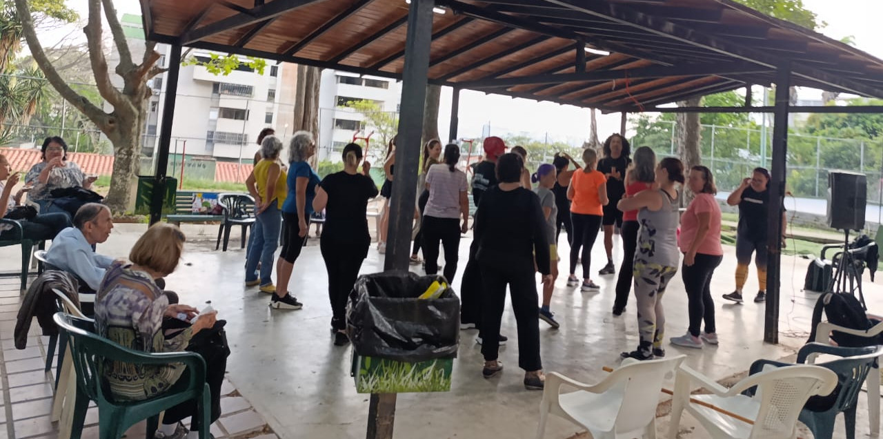 Asociación Civil Horizonte celebró un encuentro especial en honor a las madres de la urbanización