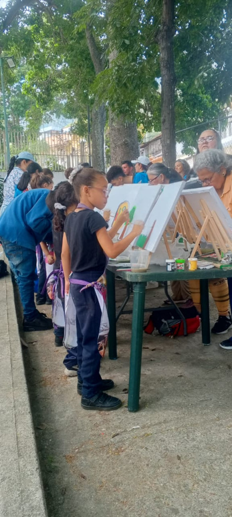 Asociación Civil Horizonte celebró un encuentro especial en honor a las madres de la urbanización